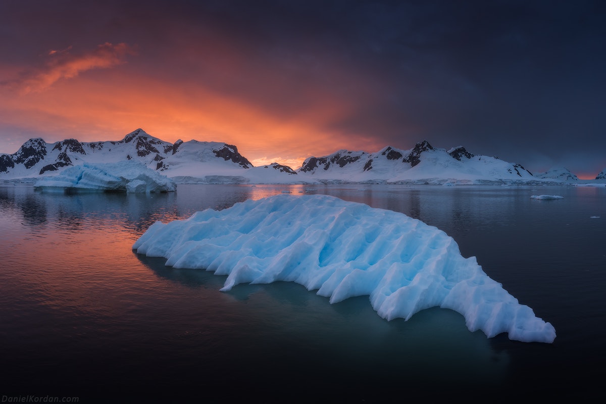 NEW 2023 Antarctica - Small group, luxury fly-sail photography