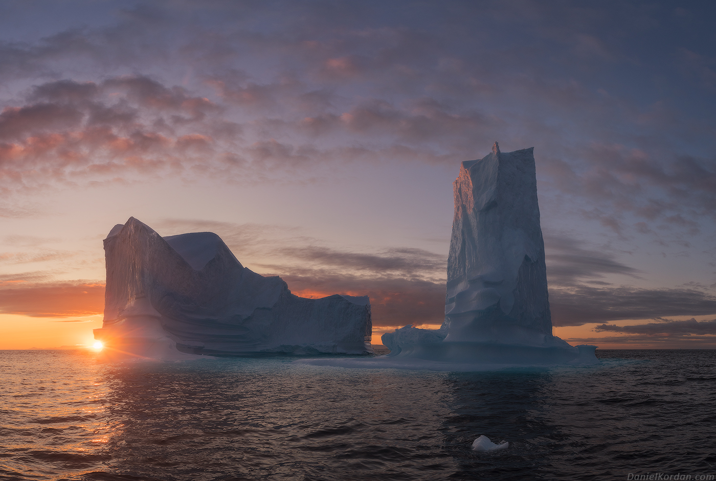 west greenland photo workshop in disko bay sailing on s...