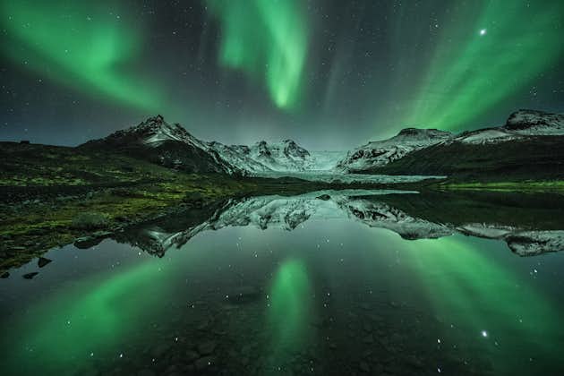 ทัวร์ 4 วันถ่ายภาพแสงเหนือ & ถ้ำน้ำแข็ง | Iceland Photo Tours