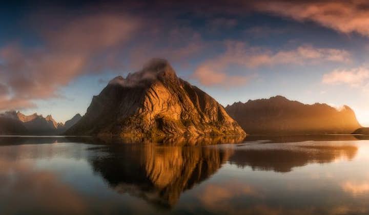 8-Day Autumn Photo Workshop in Norway's Lofoten Islands