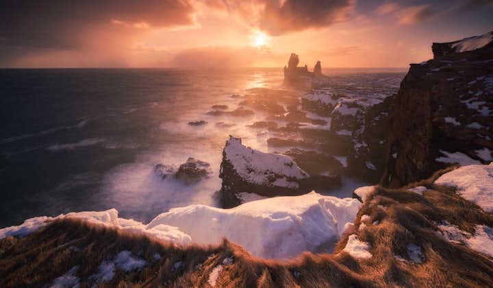 Il giro dell'Islanda in un'avventura invernale guidata di 8 giorni