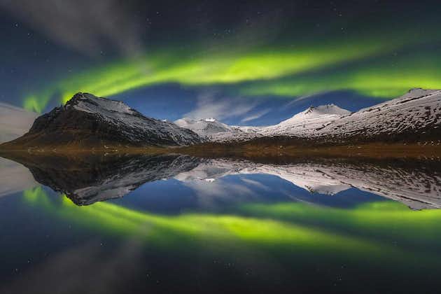 Viaje de 6 días en invierno con auroras boreales | De Reikiavik a la cueva de hielo