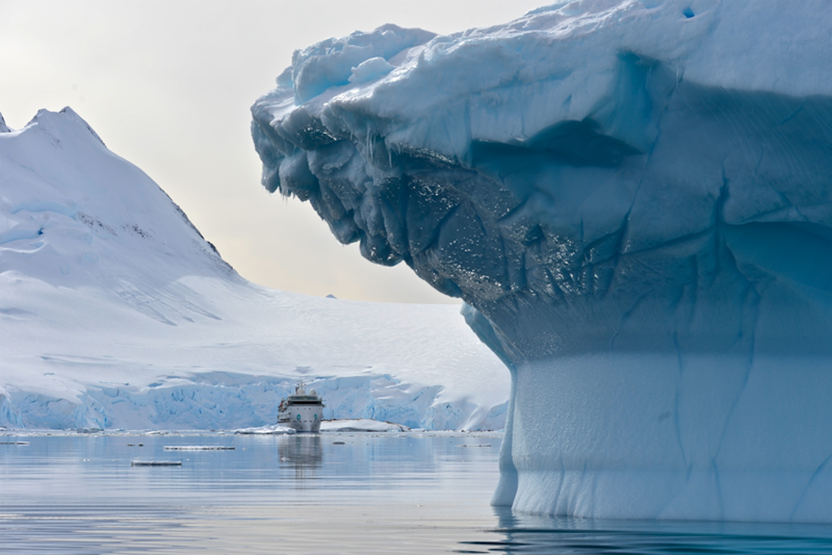 NEW 2023 Antarctica - Small group, luxury fly-sail photography